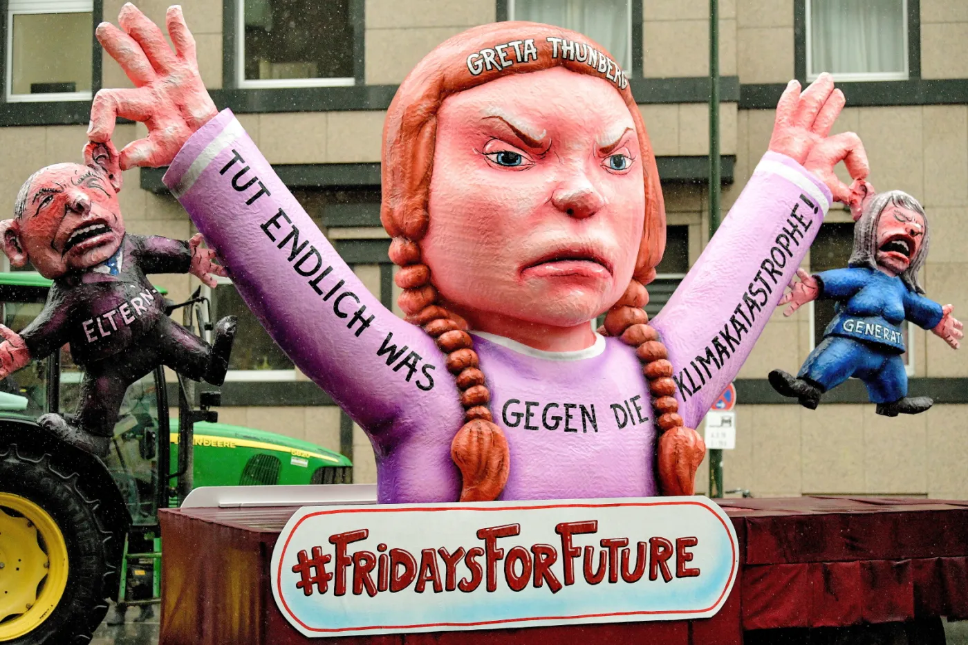 12170420-parada-w-dusseldorfie.jpg