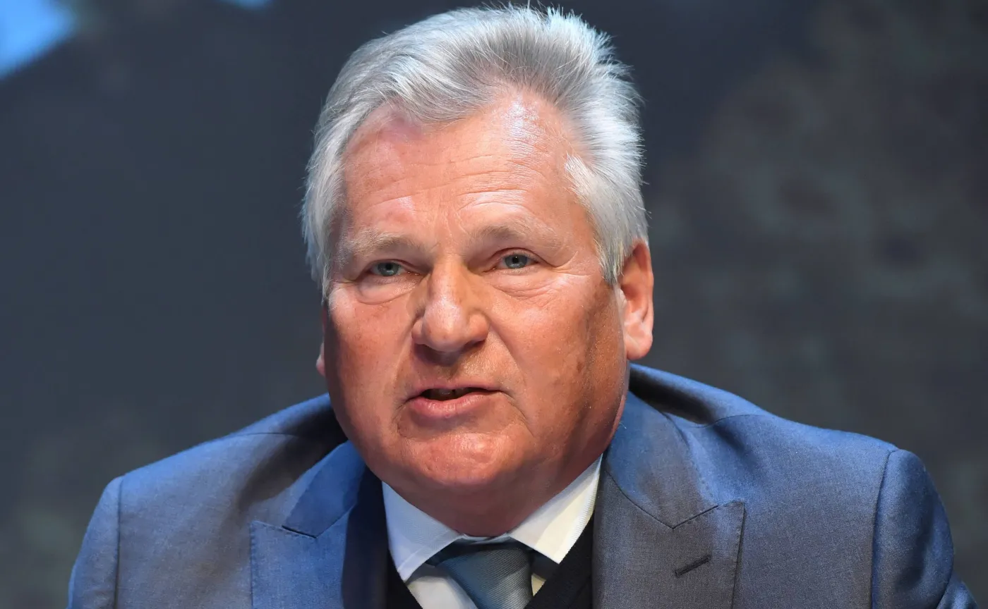 Aleksander Kwaśniewski
