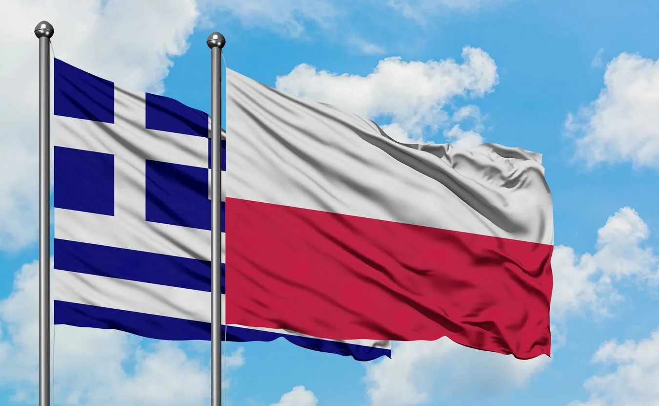 Flagi Polski i Grecji