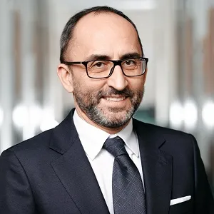 Andrzej Dębiec - partner kancelaria Hogan Lovells