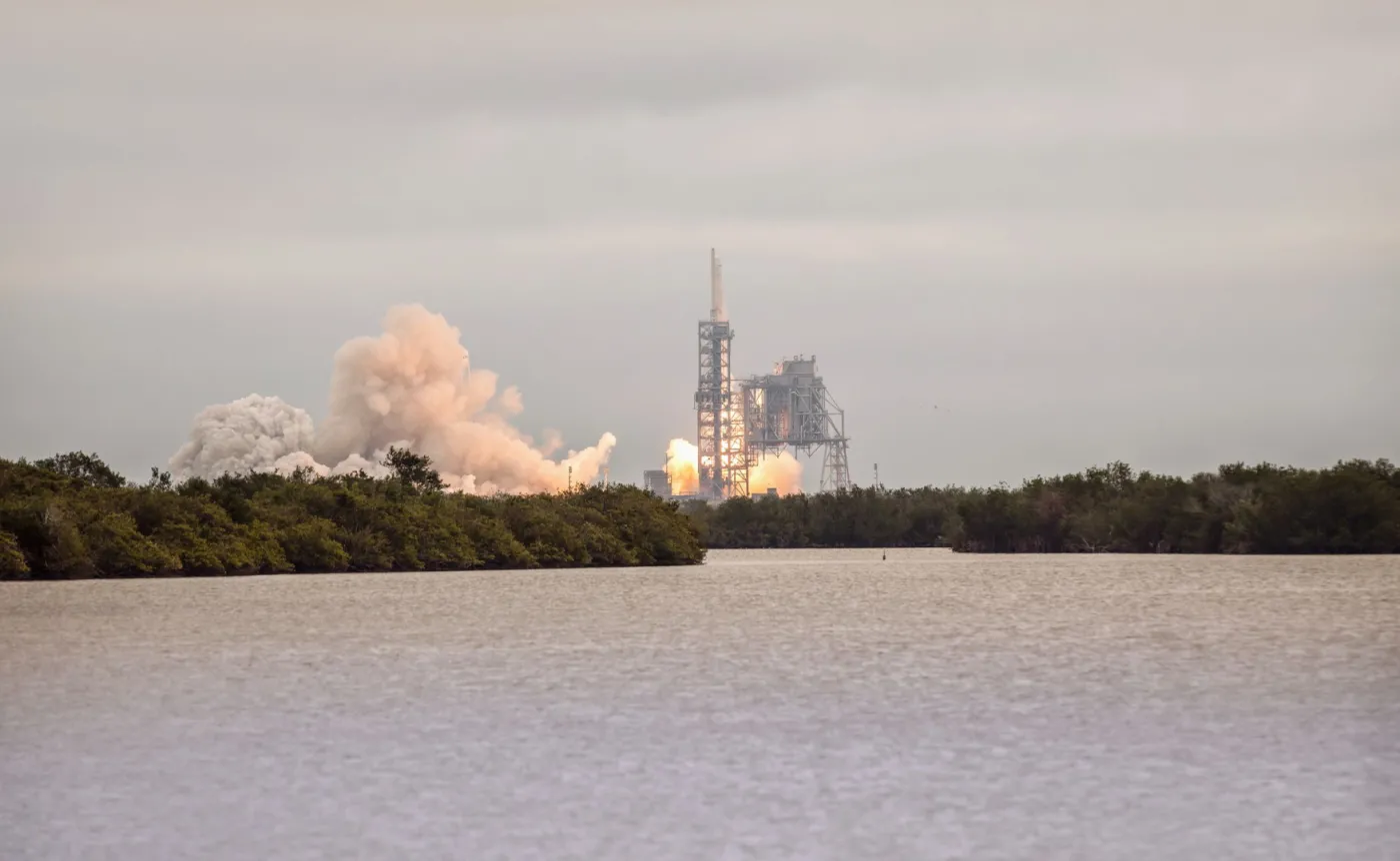 Polski inżynier opowiada o pracy w NASA i kulisach startu rakiety Falcon 9 [WIDEO]