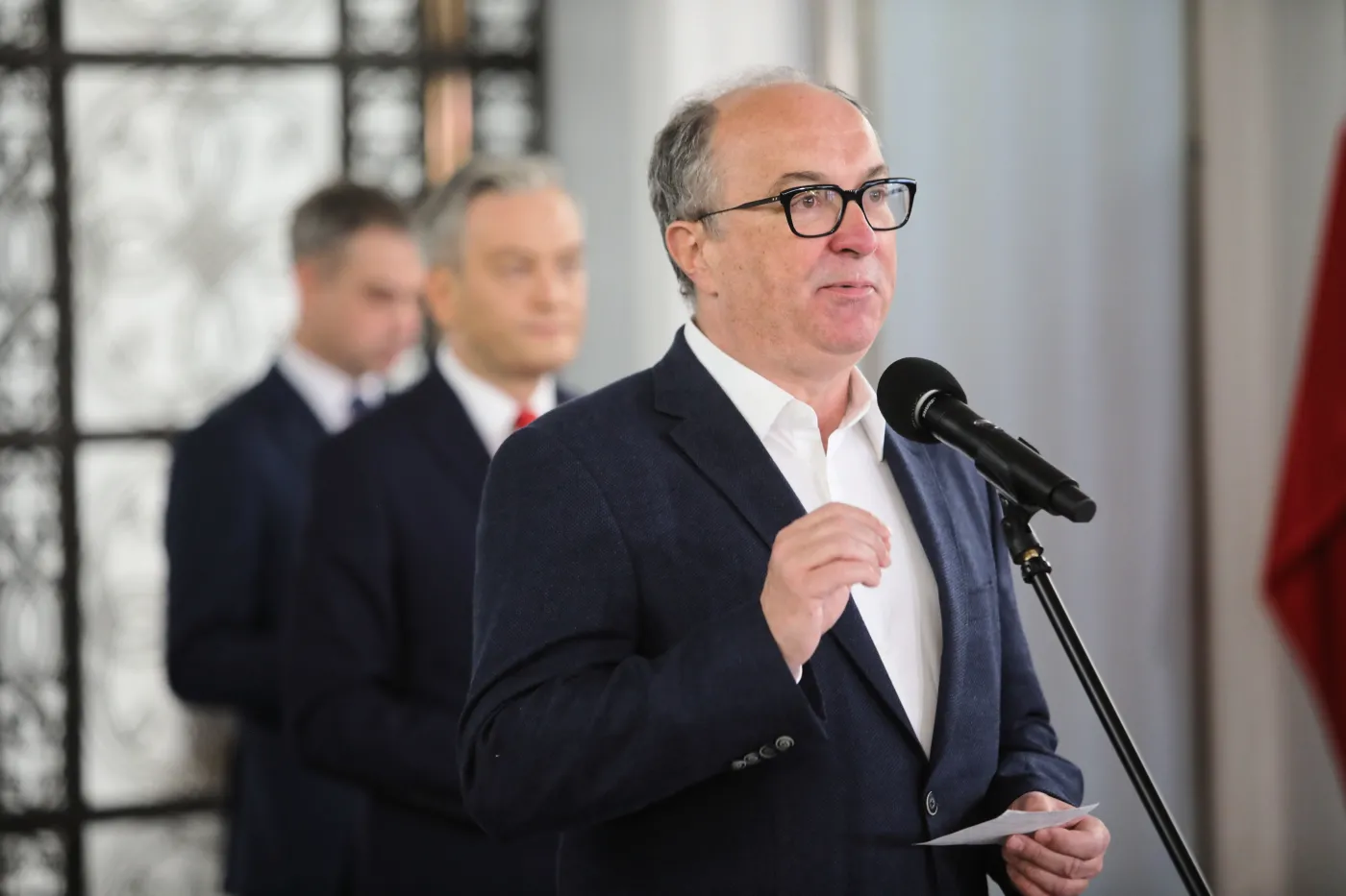 Dlaczego Biedroń zjechał w sondażach? Czarzasty: Moda na socjaldemokrację przyjdzie po koronawirusie