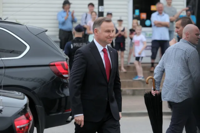 SONDAŻ: Duda czy Trzaskowski? Kto wygra II turę wyborów prezydenckich?