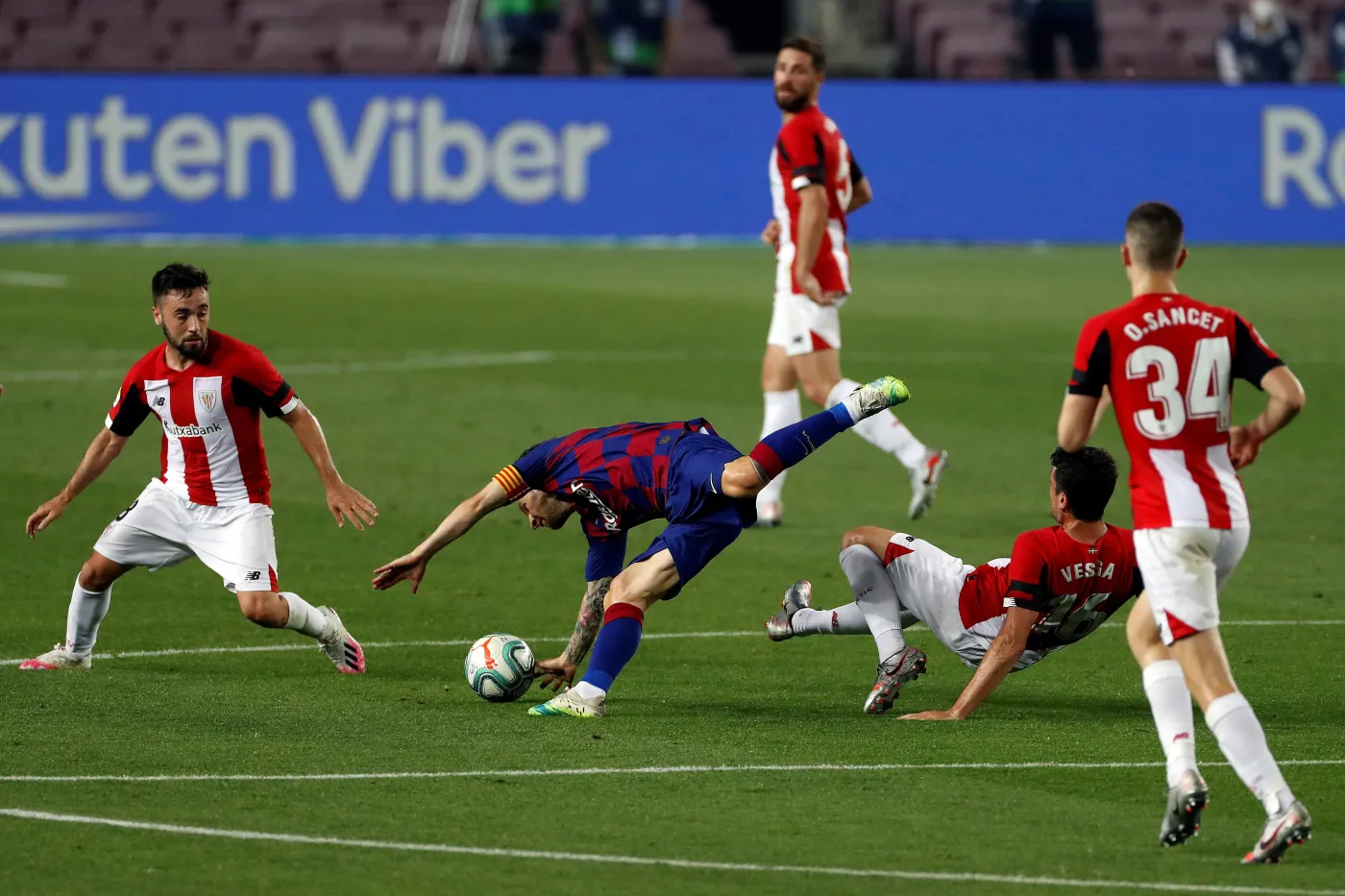 Barcelona wymęczyła trzy punkty i czeka na odpowiedź Realu