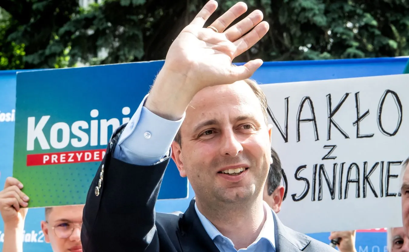 Kosiniak-Kamysz: Nie oglądajcie, dla zdrowotności, programu o 19.30, bo się można rozchorować