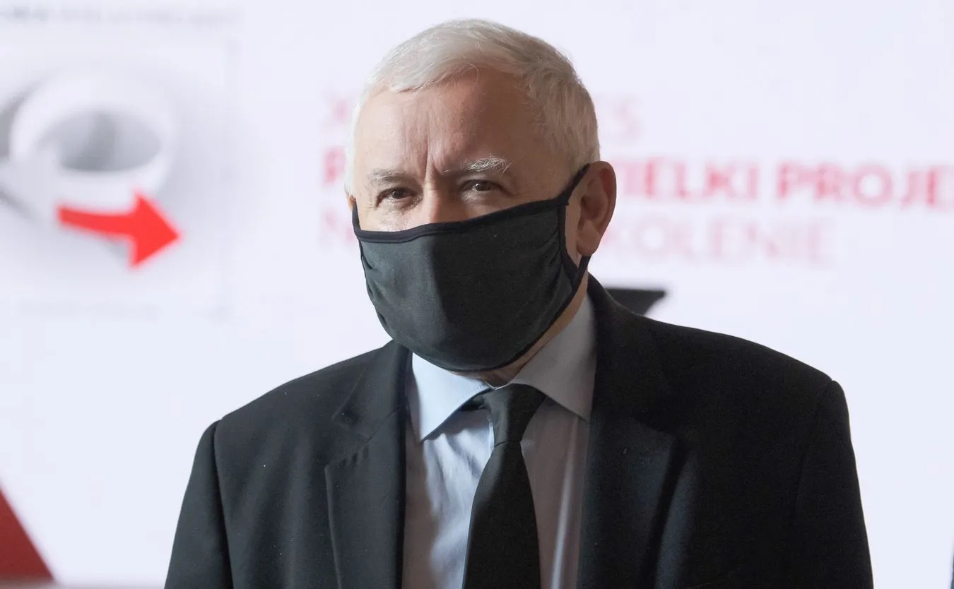 Kaczyński: Priorytetową sprawą jest epidemia, na tym koncentrujemy uwagę