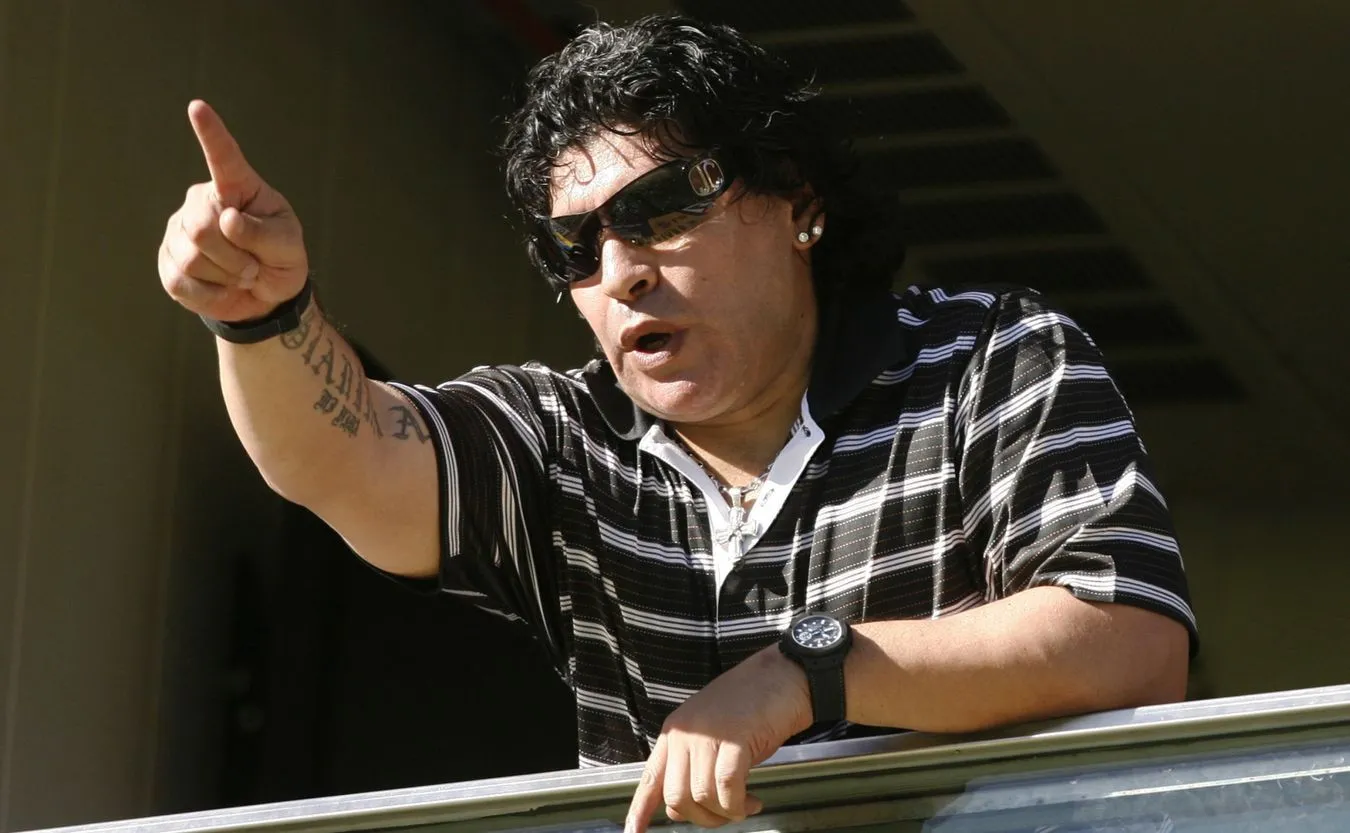 Argentyńskie media: Odszedł Diego, a z nim futbol