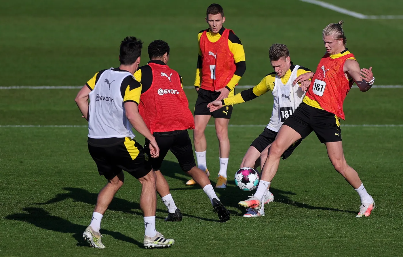 Łukasz Piszczek przed szansą na ostatnie trofeum w barwach Borussii Dortmund