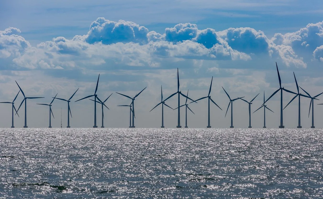Polski program wsparcia morskich farm wiatrowych zatwierdzony. Do 2030 roku 22,5 mld euro
