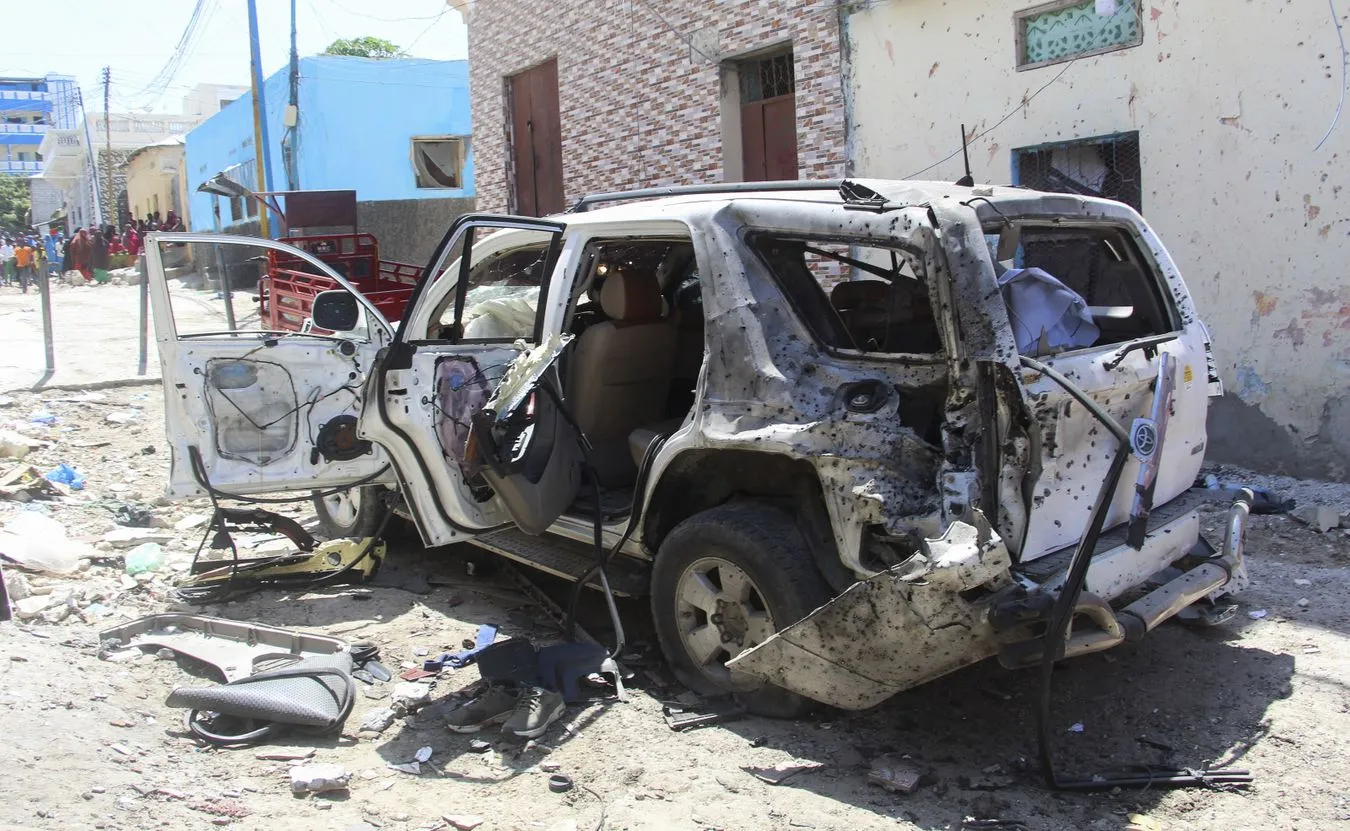 Zamachowiec samobójca zdetonował bombę w Mogadiszu. Są ofiary śmiertelne