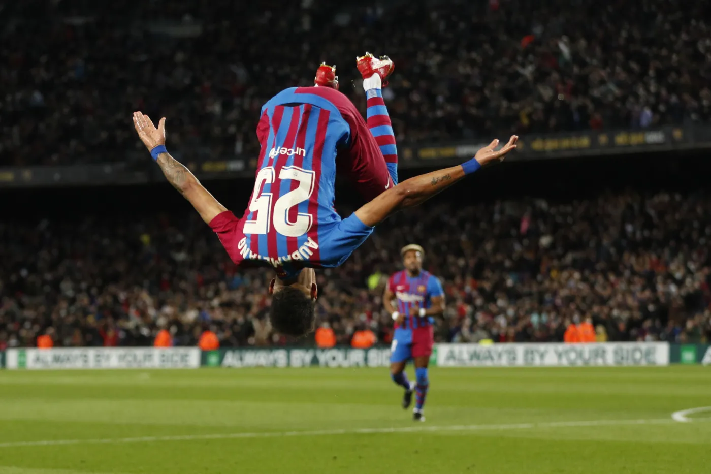 Barcelona rozgromiła Athletic Bilbao. Derby dla Sevilli FC [WIDEO]