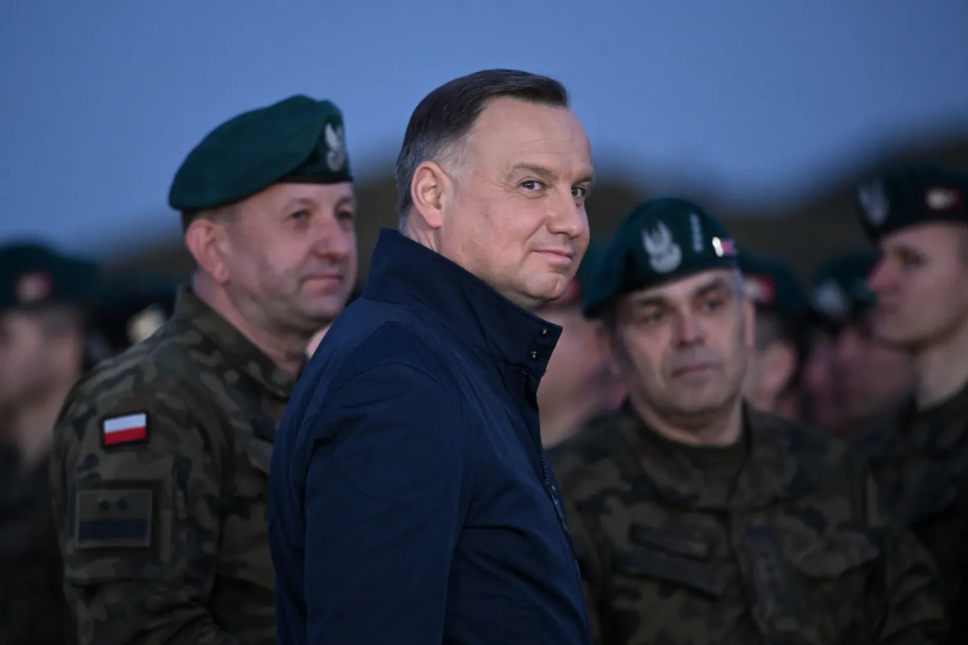 Duda: Świat patrzy na Ukraińców z podziwem, ale nasi żołnierze potrafią walczyć tak samo