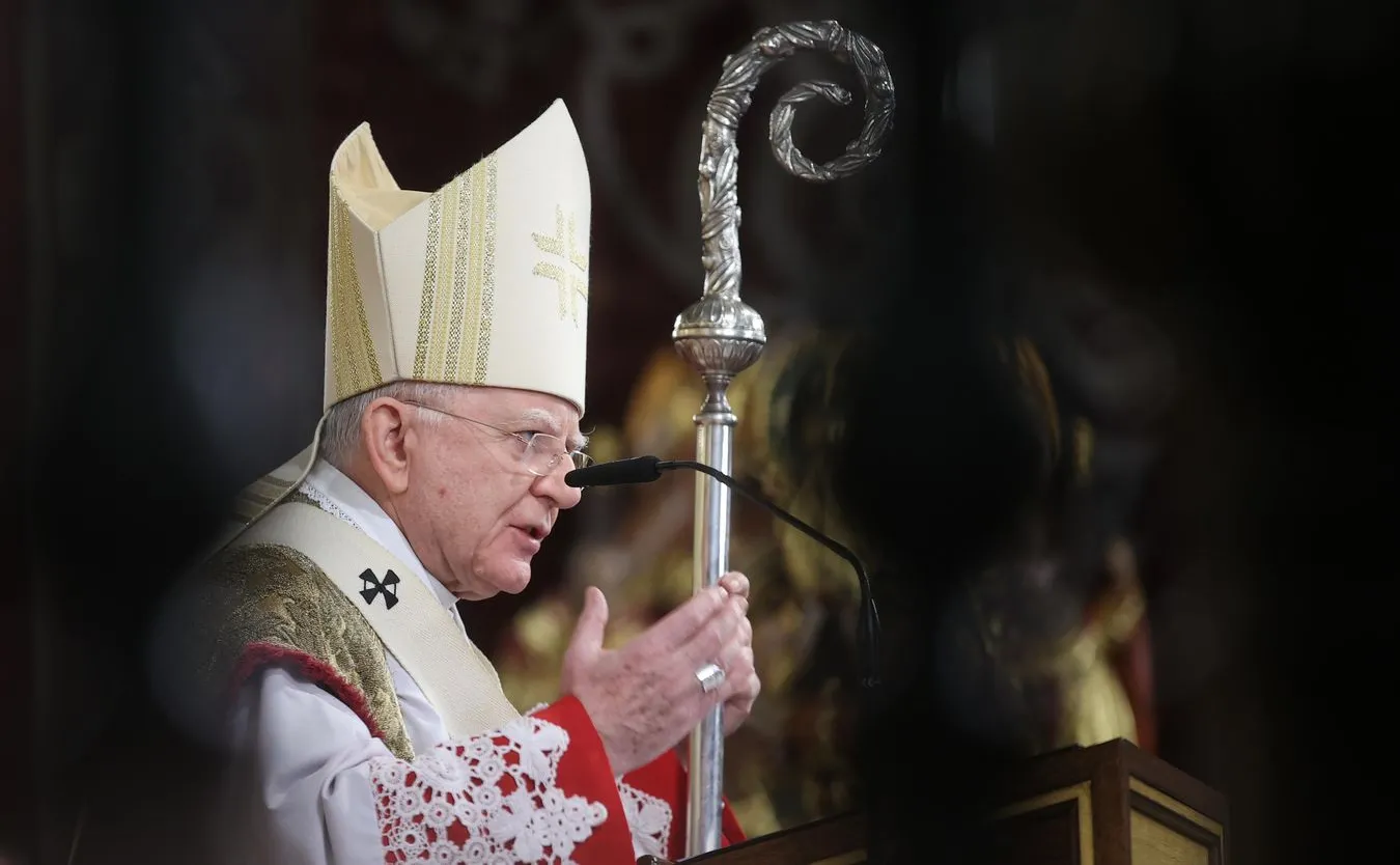 Abp Jędraszewski o brzozie i "kłamstwie smoleńskim". "Nikt przy zdrowych zmysłach nie uwierzy..."