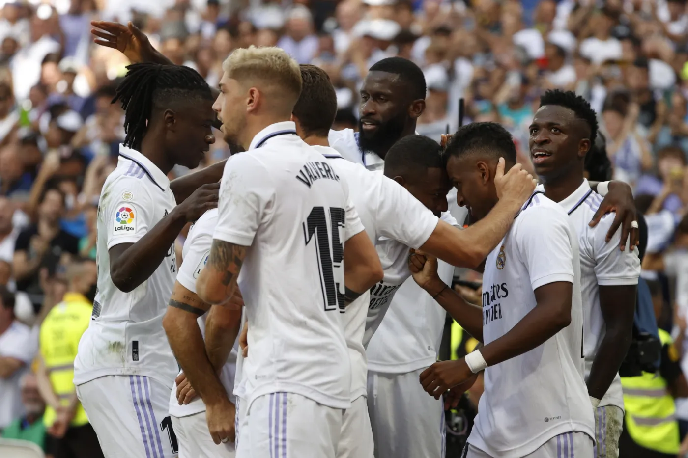 Real Madryt wciąż z kompletem zwycięstw. Cudowny gol Valverde [WIDEO]