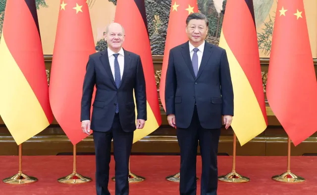 Scholz: Poprosiłem Xi, by użył swojego wpływu na Rosję