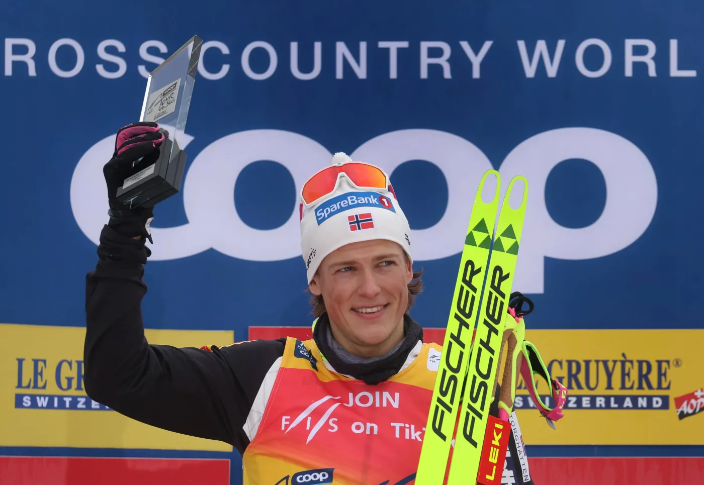 Klaebo znów wygrał Tour de Ski. 11. miejsce Burego na ostatnim etapie