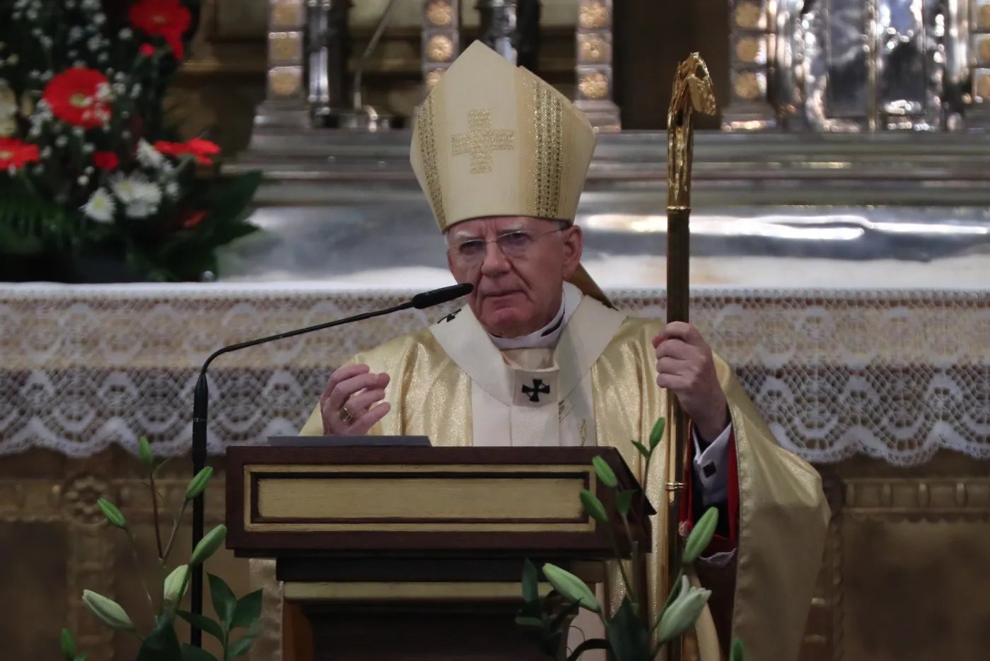 Abp Marek Jędraszewski w Święto Niepodległości o "zwodzicielach" i "anty-Polakach"