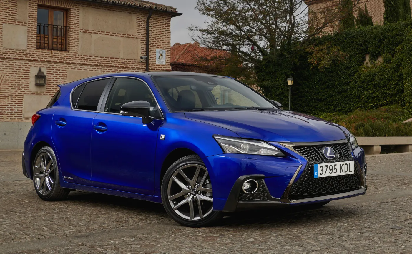 Lexus CT 200h F SPORT