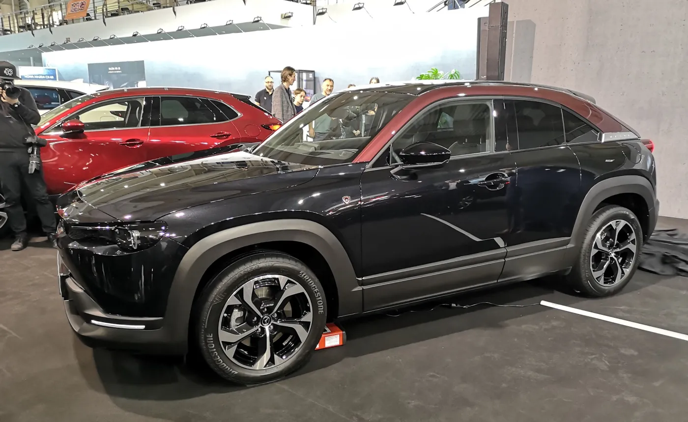 Mazda MX-30 e-Skyactiv R-EV