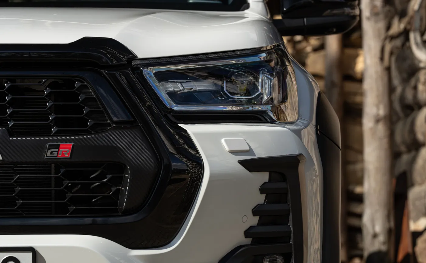 Toyota Hilux GR Sport jest obłędna. Takie auta zdarzają się raz na 55 lat