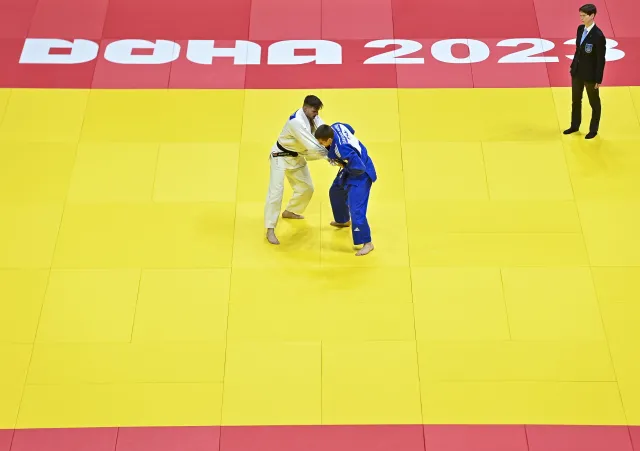 Kibice z rosyjskim emblematem patriotycznym usunięci z hali podczas MŚ w judo