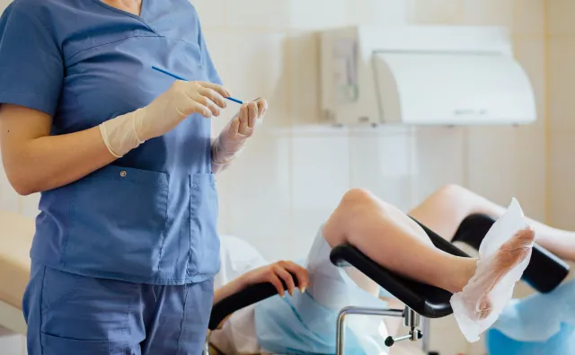 Profilaktyka raka szyjki macicy – dlaczego warto wybrać cytologię płynną?