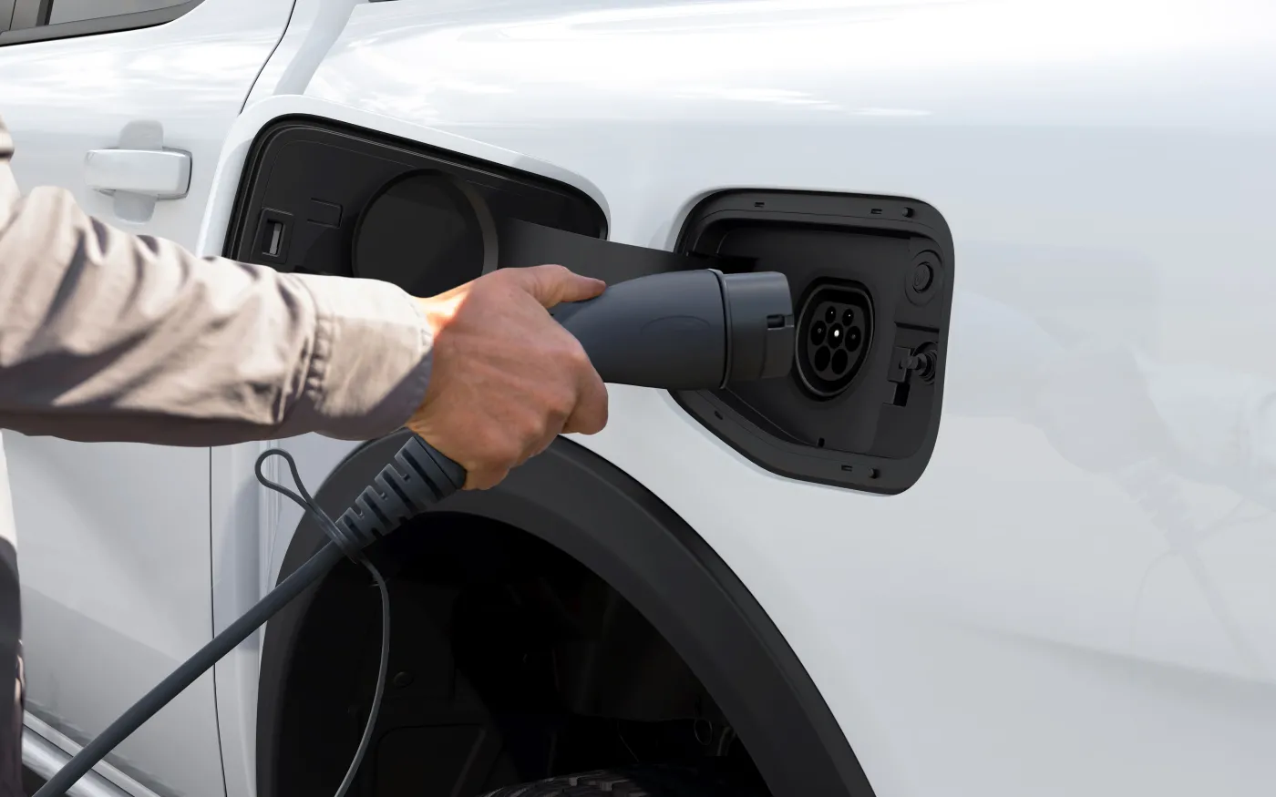 Ford Ranger Plug-in Hybrid: pick-up z wtyczką