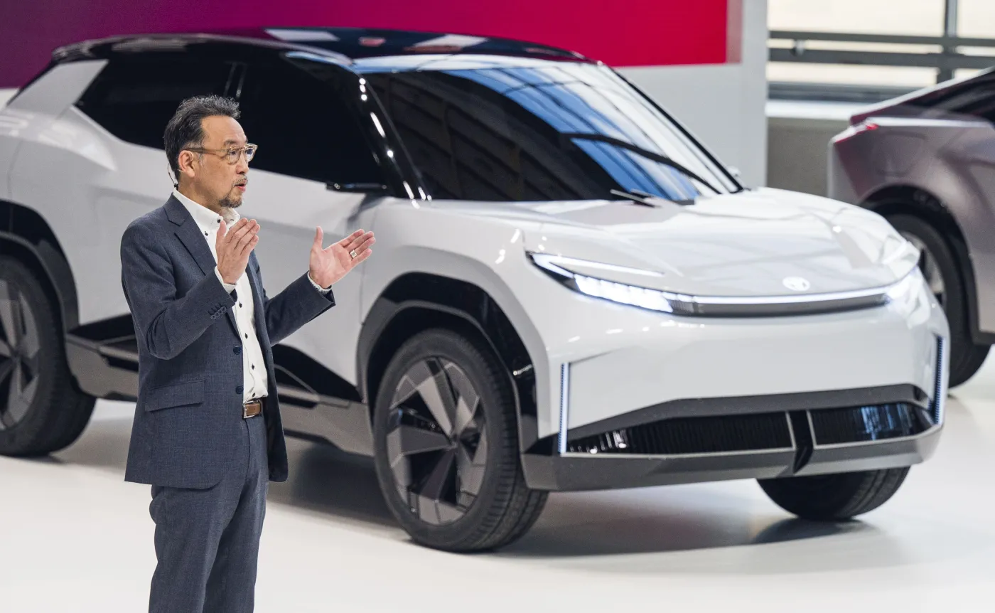Nowa Toyota Urban SUV i 