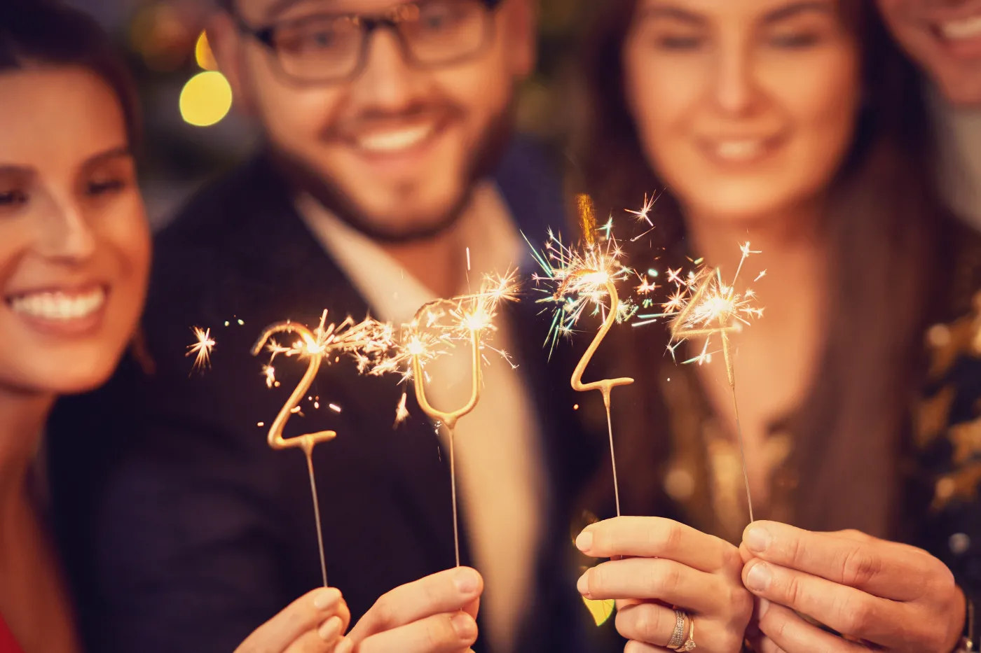 Jak zorganizować zabawy na sylwestra? 9 wystrzałowych inspiracji