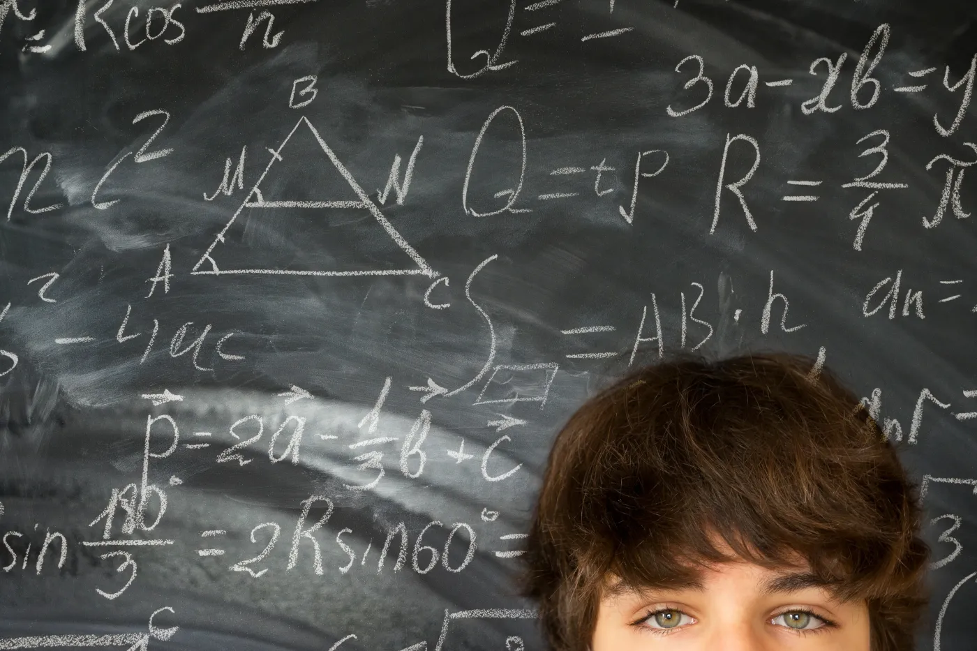 wzory matematyczne, tablica. szkoła, IQ, inteligencja