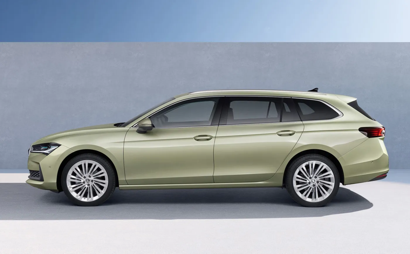 Nowa Skoda Superb kombi