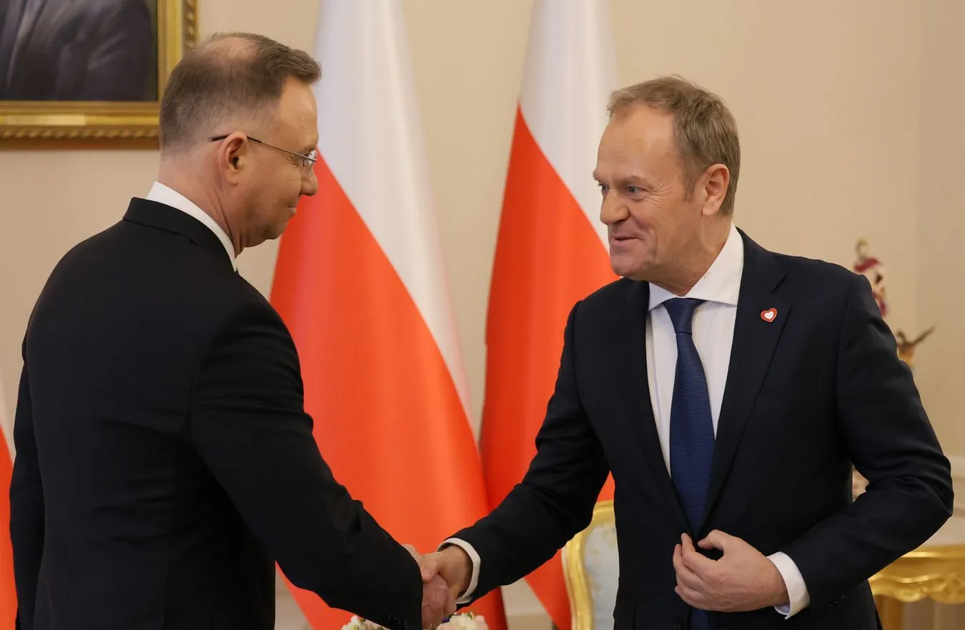 Spór Tuska z Dudą uderza w bezpieczeństwo Polski? Polacy nie mają wątpliwości