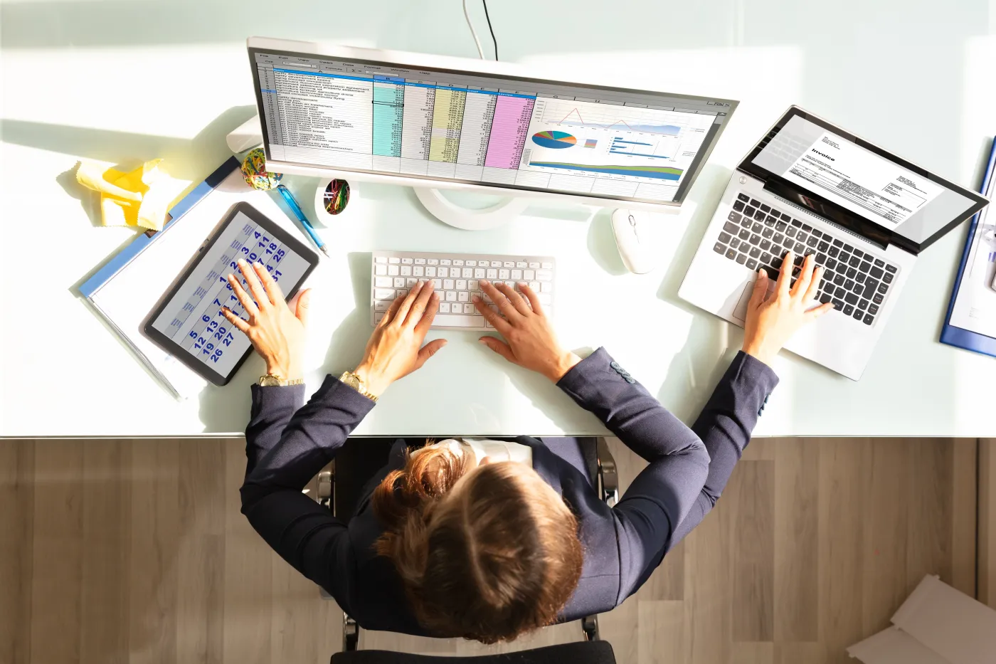 Multitasking,wielozadaniowość, praca przy komputerze, komputer