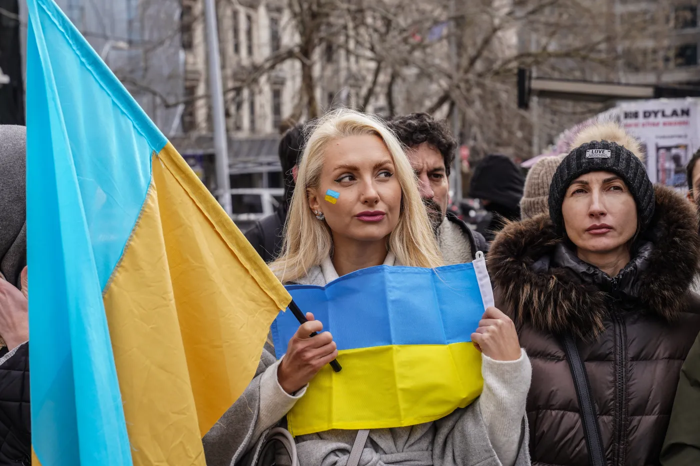 Ukrainki w Polsce dwa lata po wybuchu wojny. Niepokojący raport