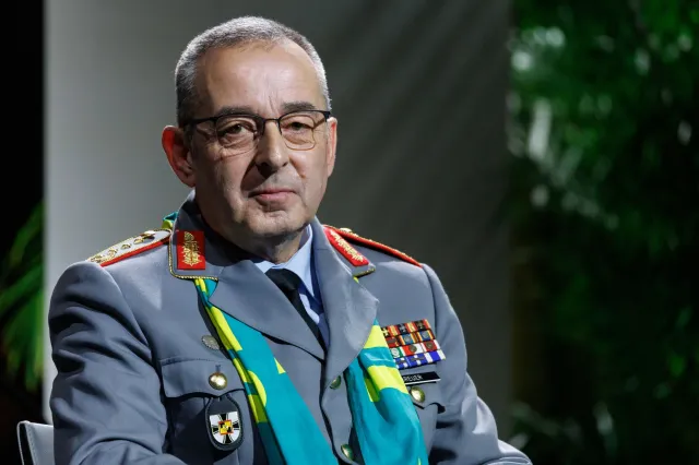 Niemiecki generał: Niemcy muszą się stać europejską potęgą. NATO powstrzyma Putina