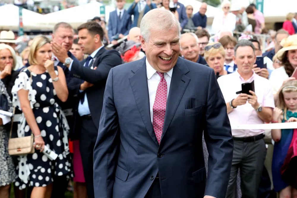 Brytyjczycy oburzeni zachowaniem księcia Andrzeja. Prawie spowodował wypadek
