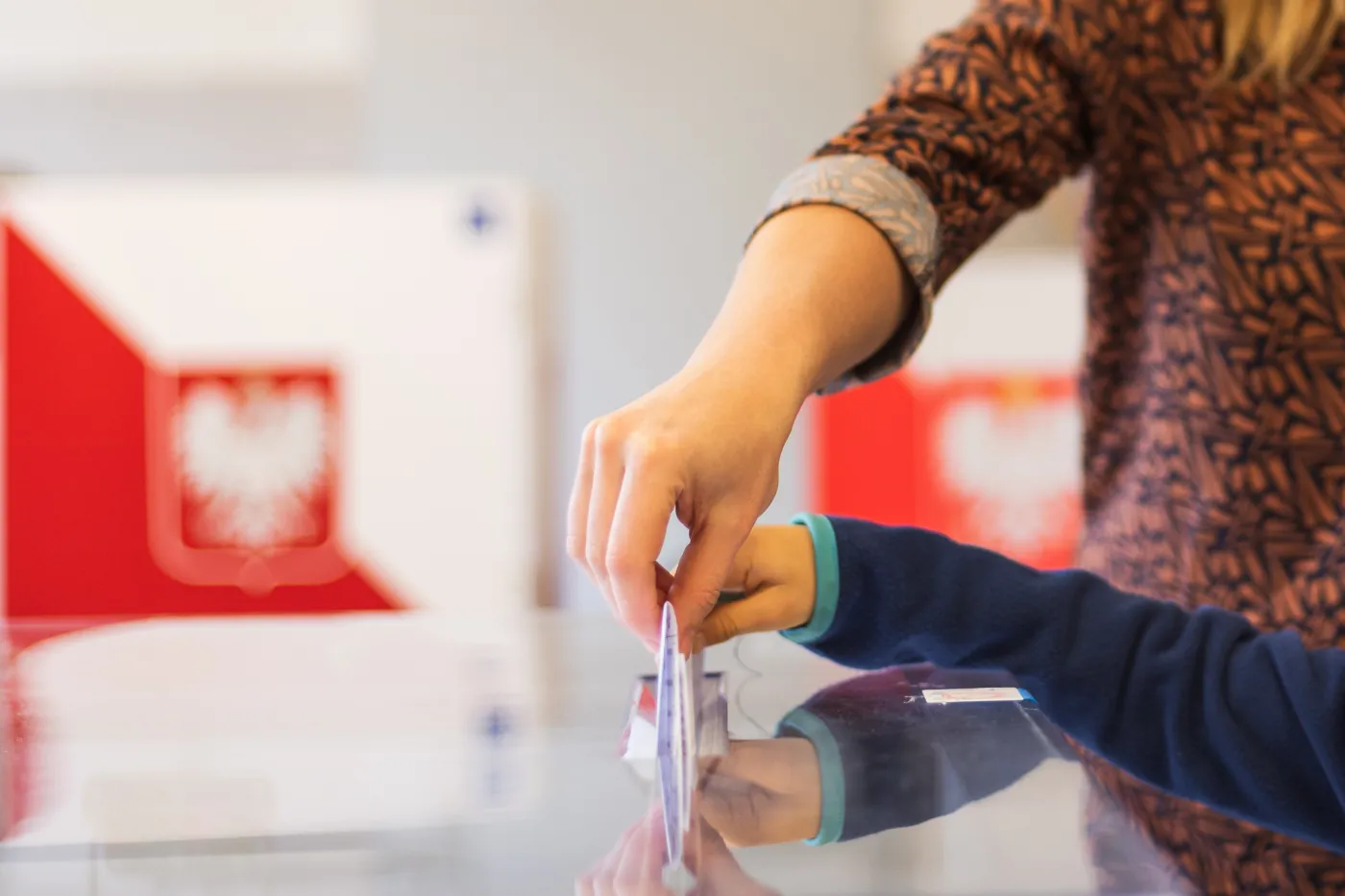 Te dwa ugrupowania mają największe powody do zadowolenia. Potwierdza to sondaż