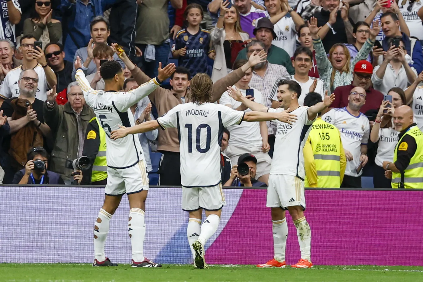 Real Madryt mistrzem Hiszpanii. Barcelona przegrała z Gironą