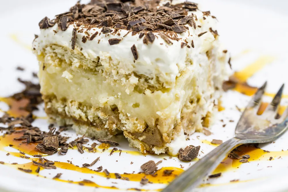 Cake,With,Butterscotch,Pudding,And,Cream
