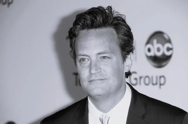 Zwrot akcji w sprawie śmierci Matthew Perry'ego. Zatrzymano pięć osób