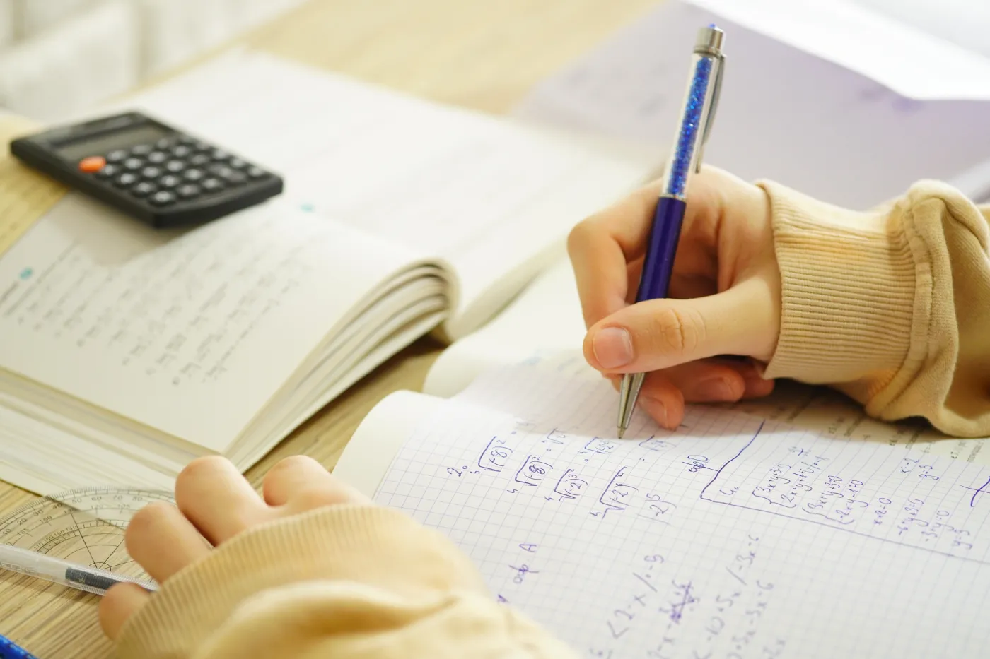 Egzamin ósmoklasisty 8klasisty matematyka Bielsko-biala,,Poland,-,01.31.21:,The,Boy,Is,Solving,Math,Problems