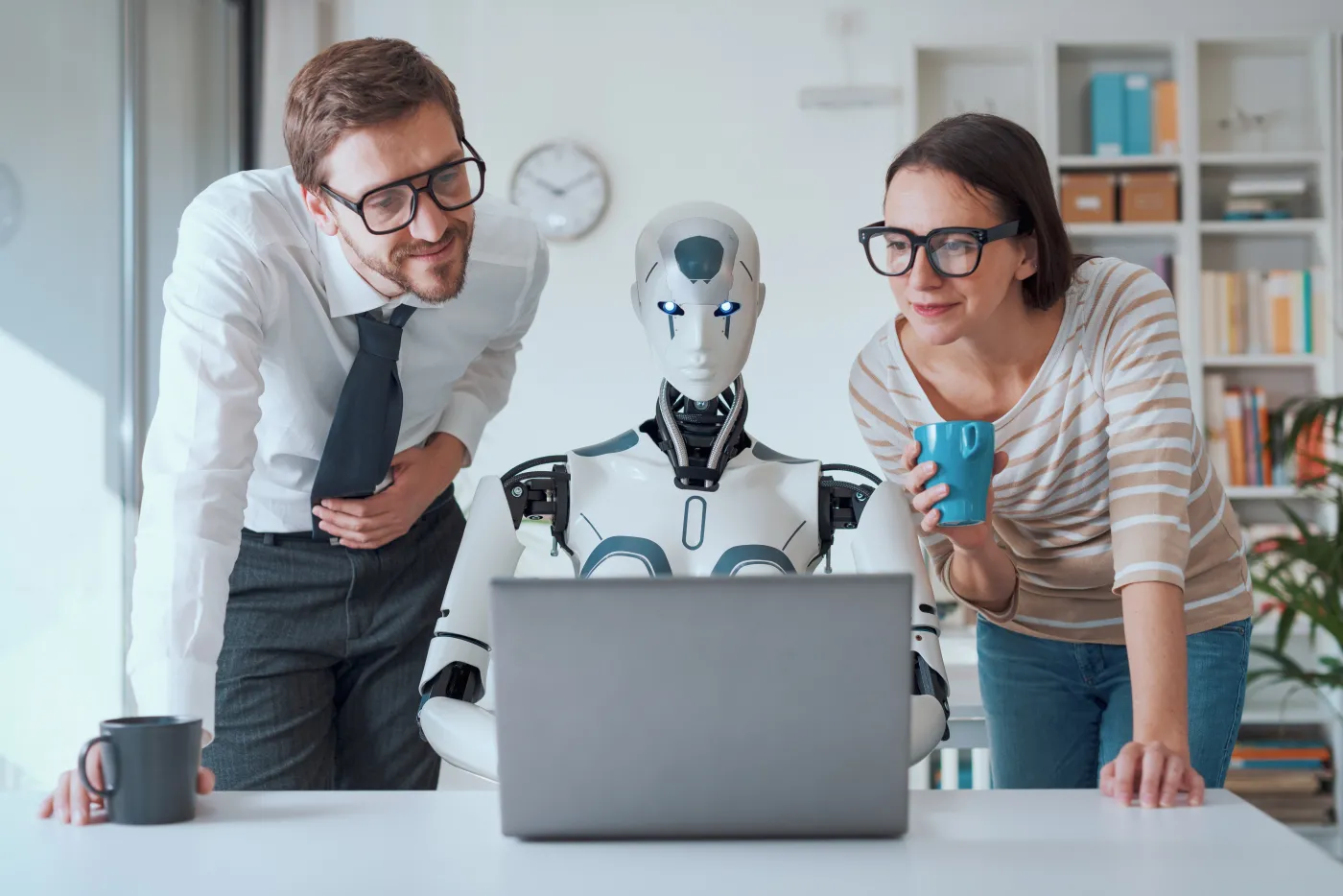 praca, sztuczna inteligencja, robot
