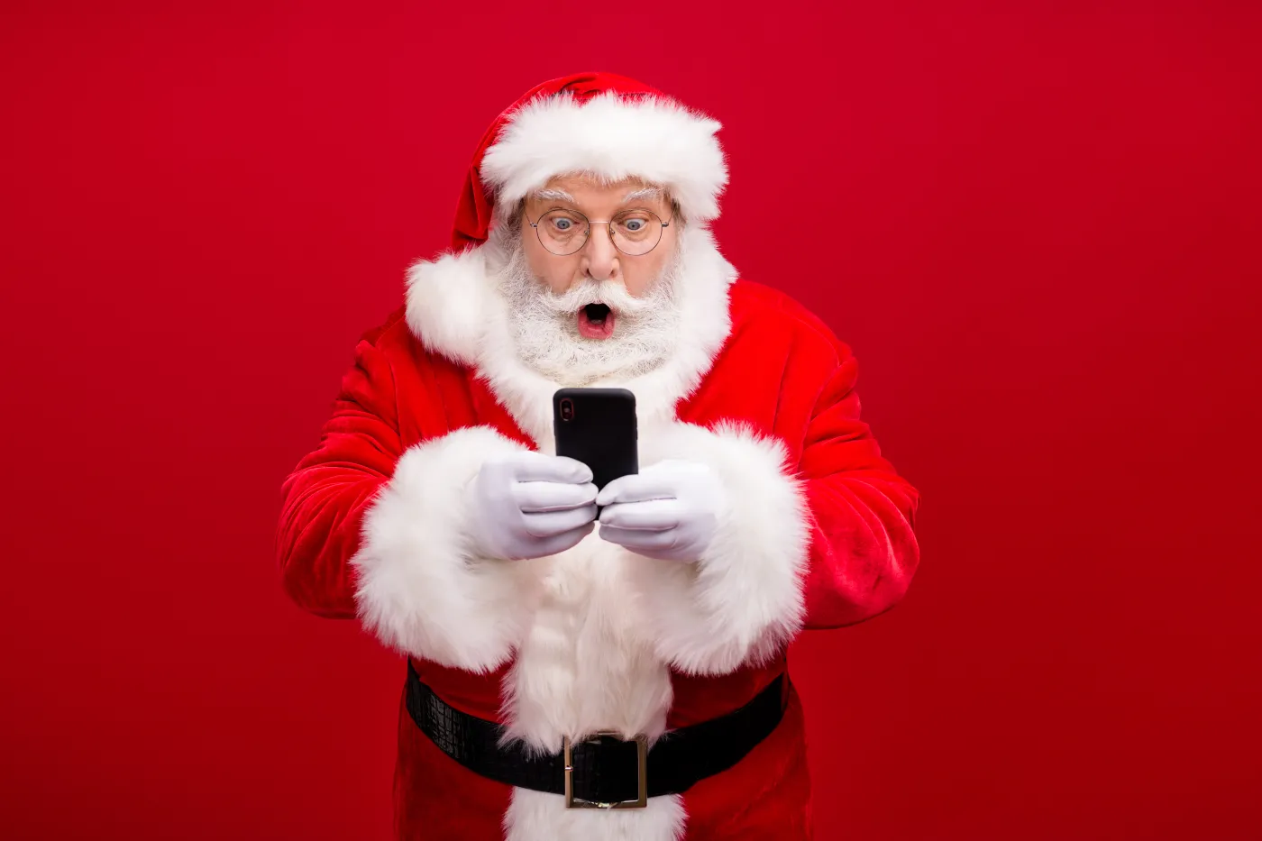 sms-y życzenia świąteczne sms mms Boże Narodzenie bożonarodzeniowePortrait,Of,His,He,Nice,Attractive,Handsome,Amazed,Stunned,Santa