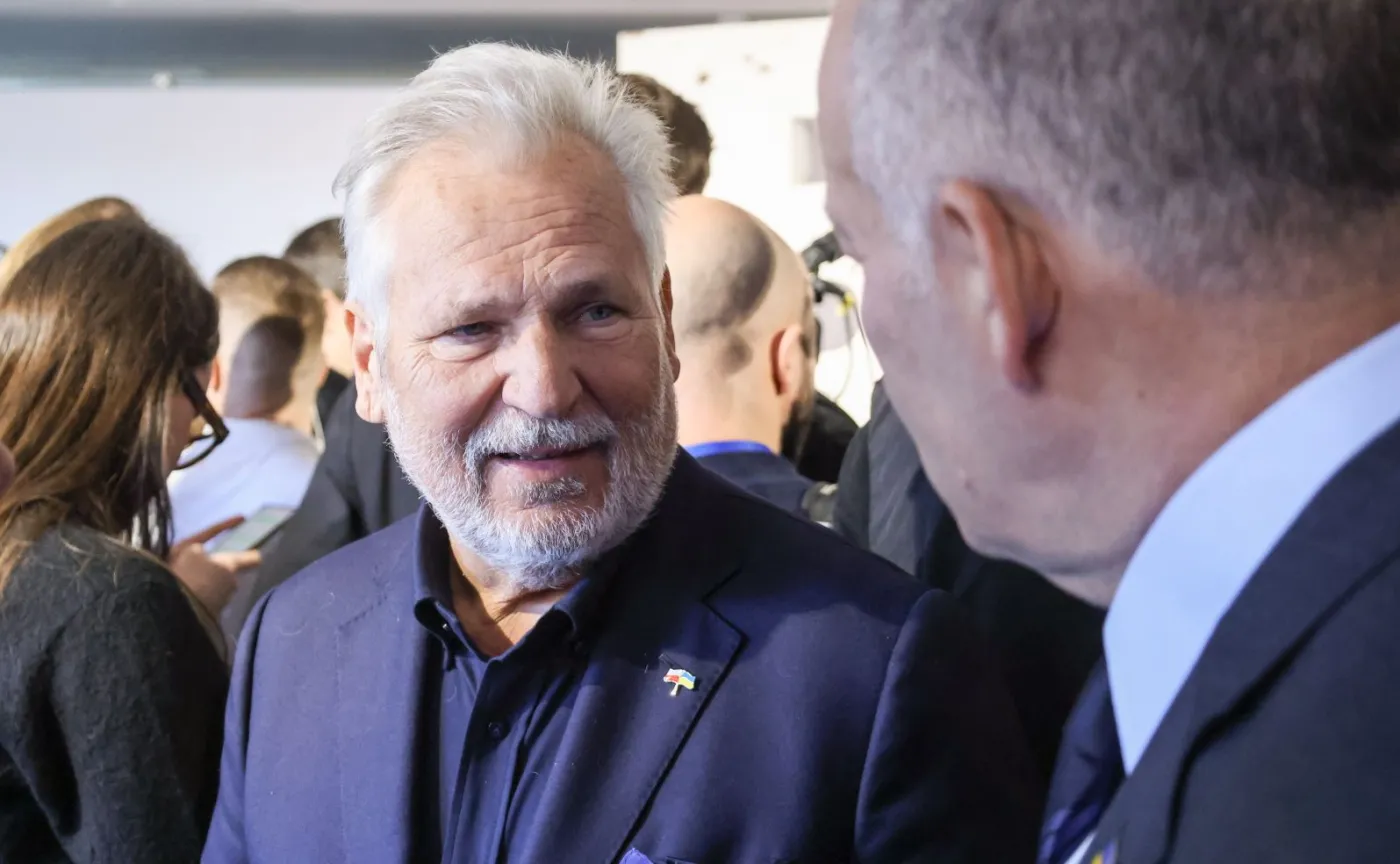 Aleksander Kwaśniewski