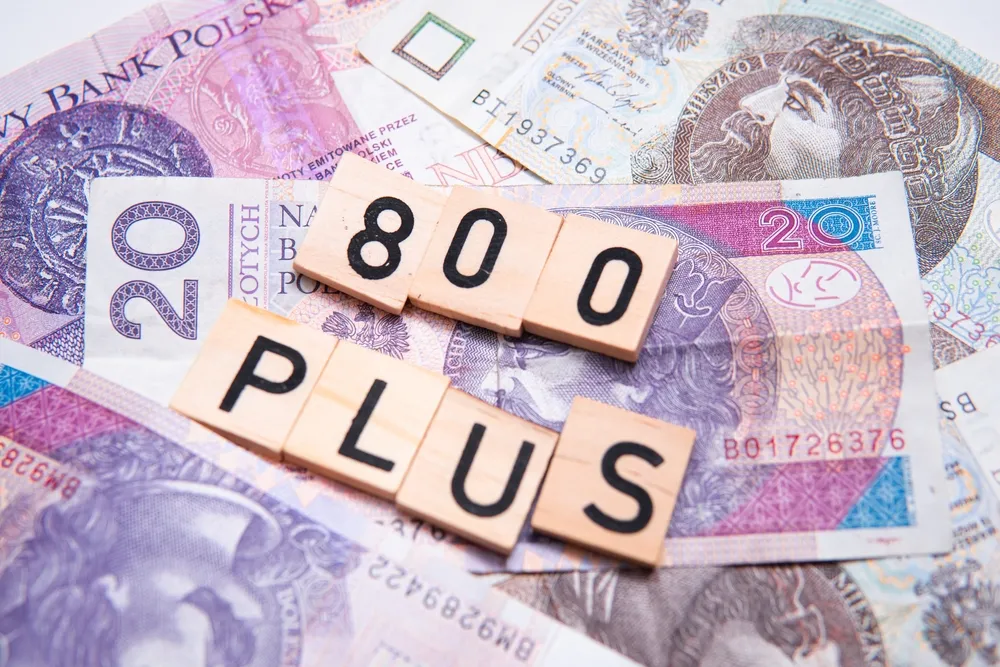 800 plus