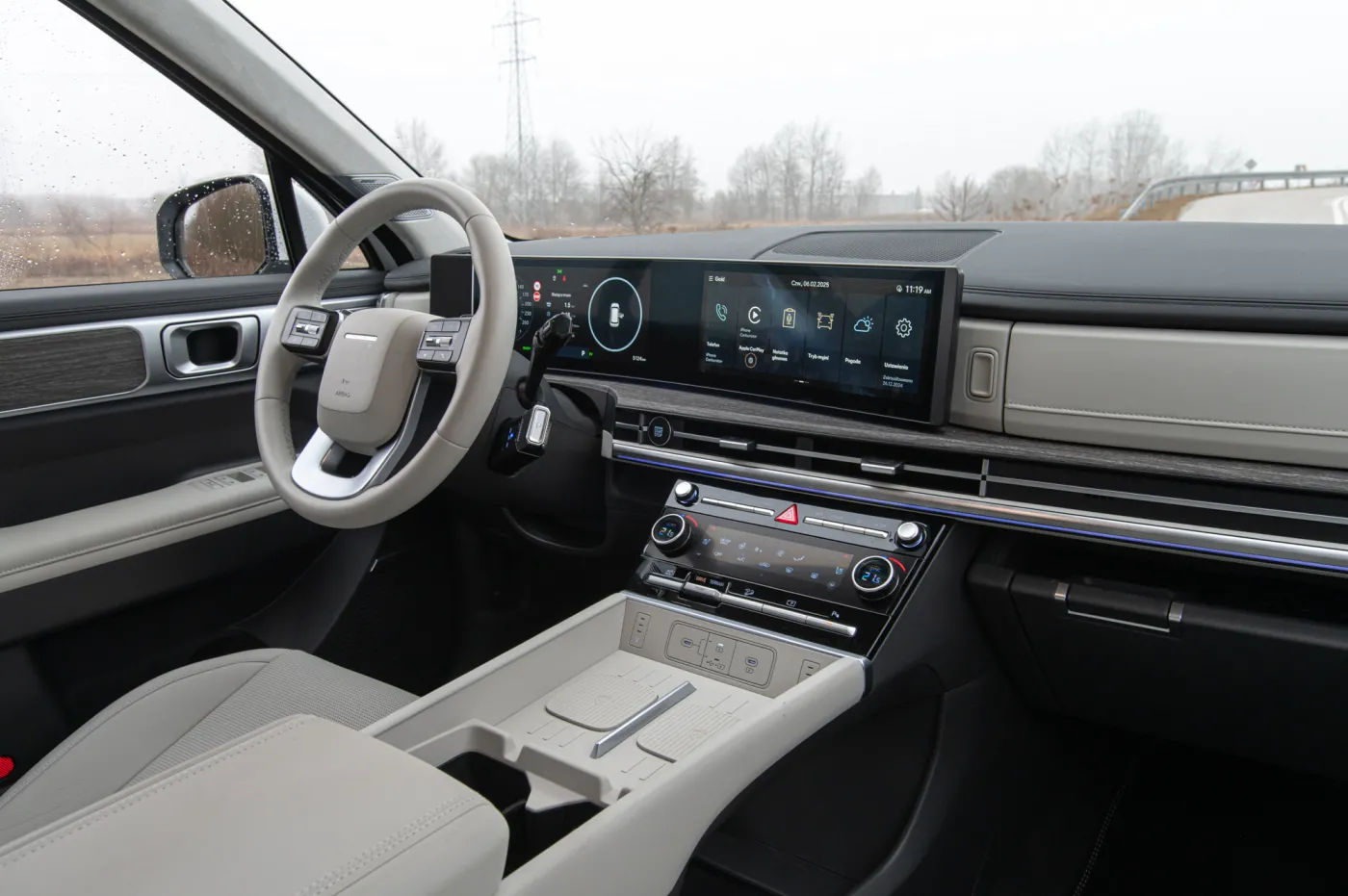 Hyundai Santa Fe Hybrid