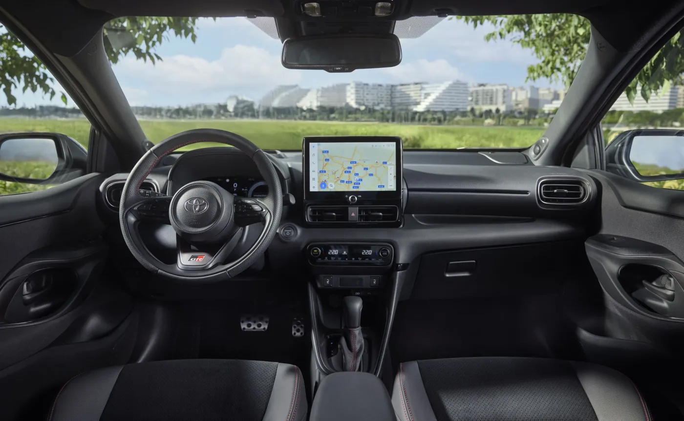 Nowa Toyota Yaris 2025