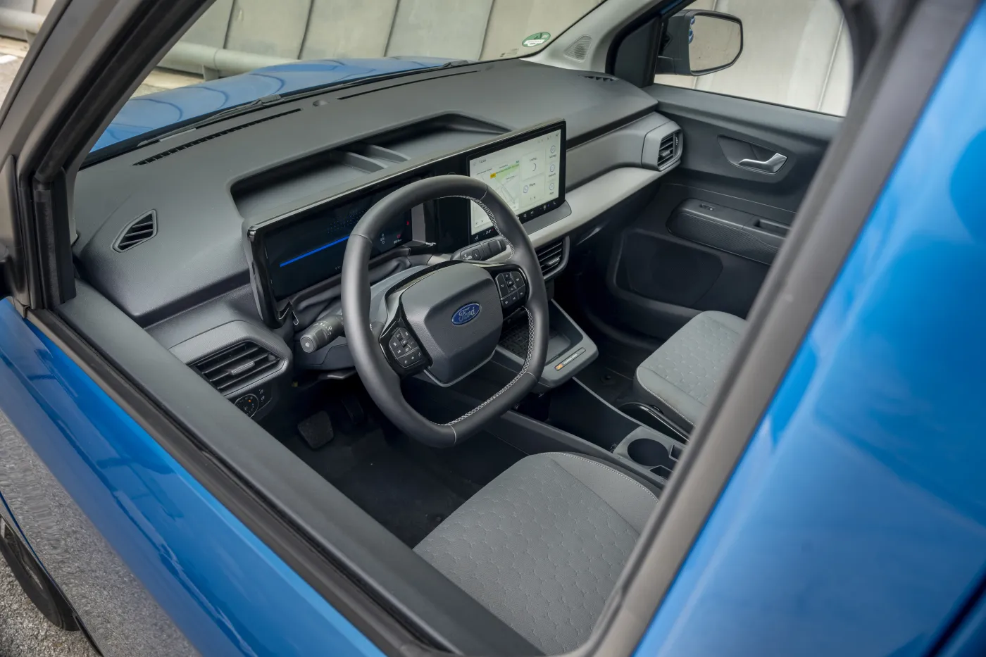 Ford E-Transit Courier