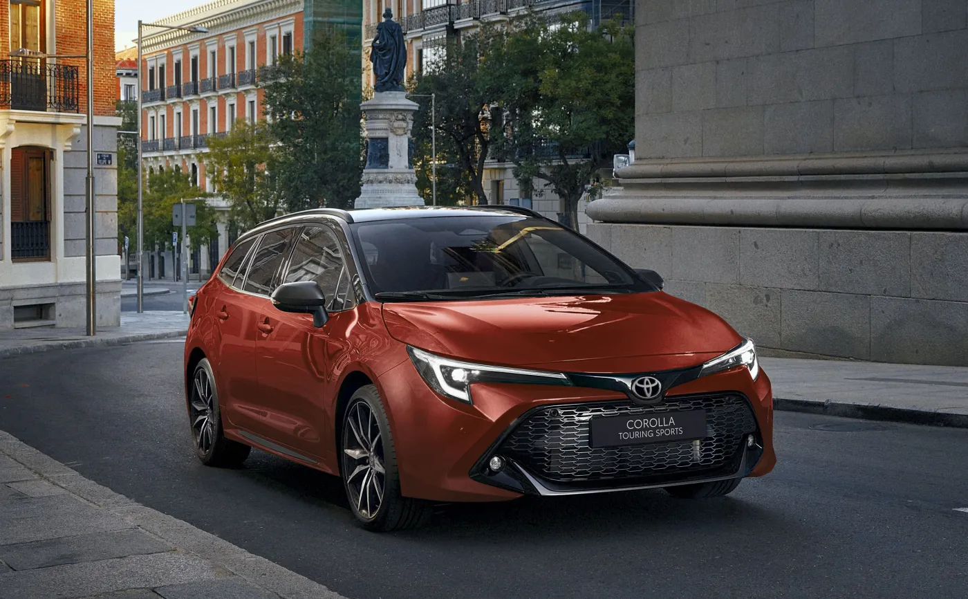 Nowa Toyota Corolla 2025