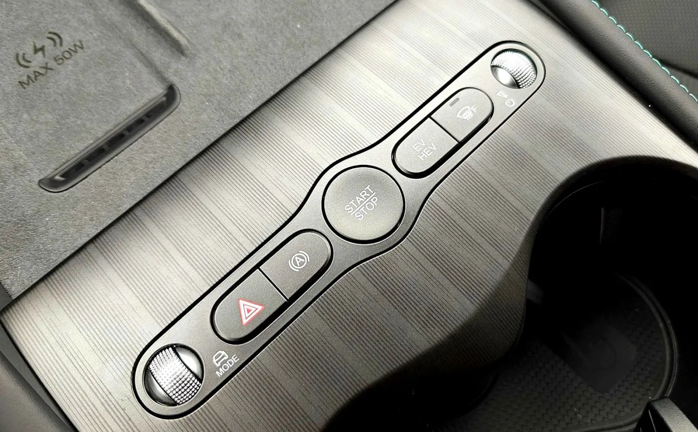 BYD Seal 6 DM-i Touring
